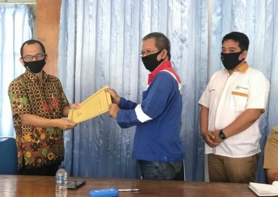 Mengolah Limbah Kerang Thoe Menjadi Berkah, CSR Pertamina FT Maos, UMP, dan BUMdes Renajaya Jalin Kerjasama