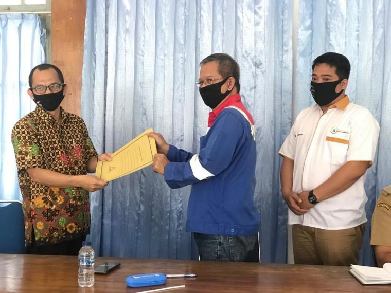Mengolah Limbah Kerang Thoe Menjadi Berkah, CSR Pertamina FT Maos, UMP, dan BUMdes Renajaya Jalin Kerjasama
